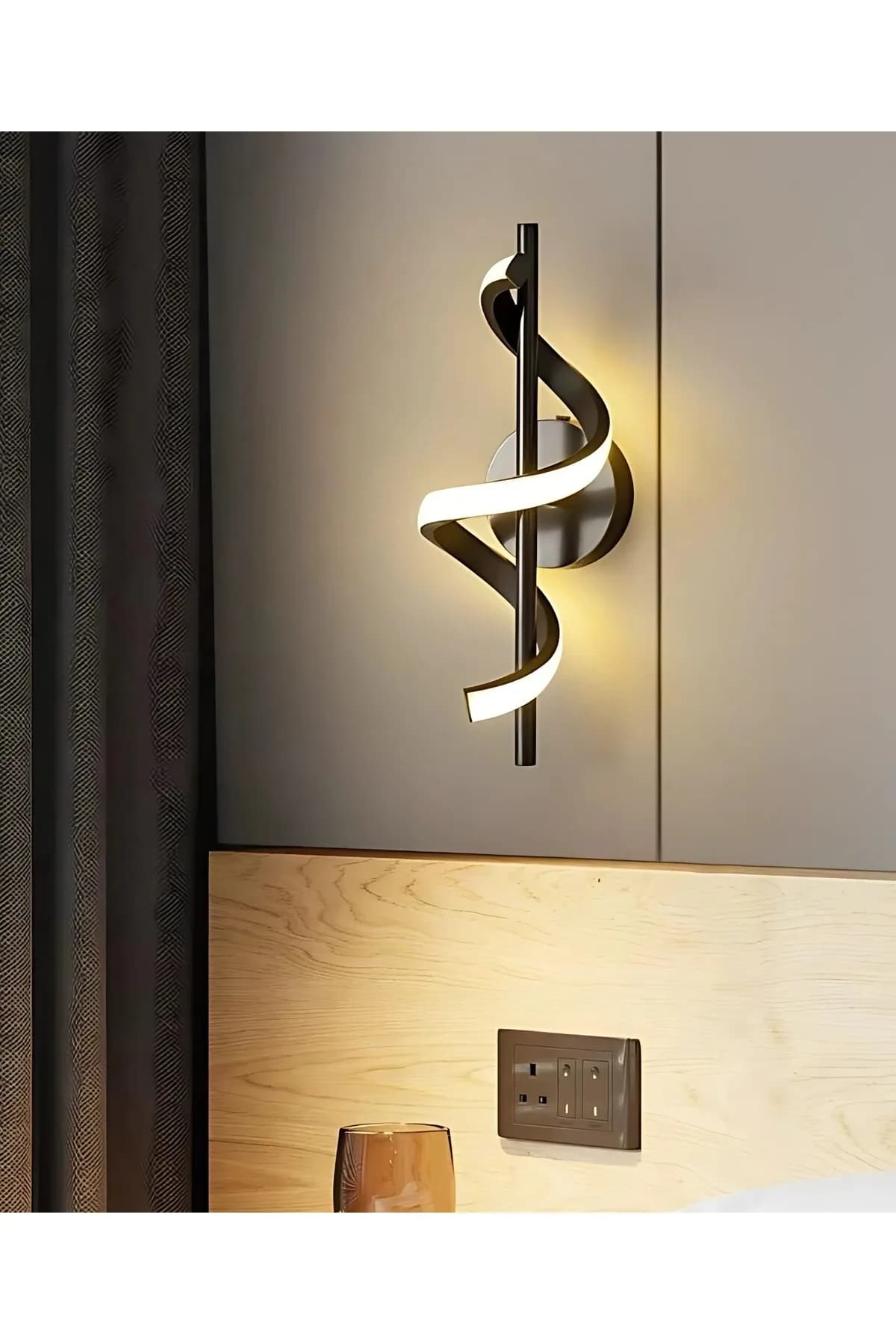 Alex Model Pilli Tak Çalıştır Eskitme Led Aplik Pil Dahil Yatak Odası Salon