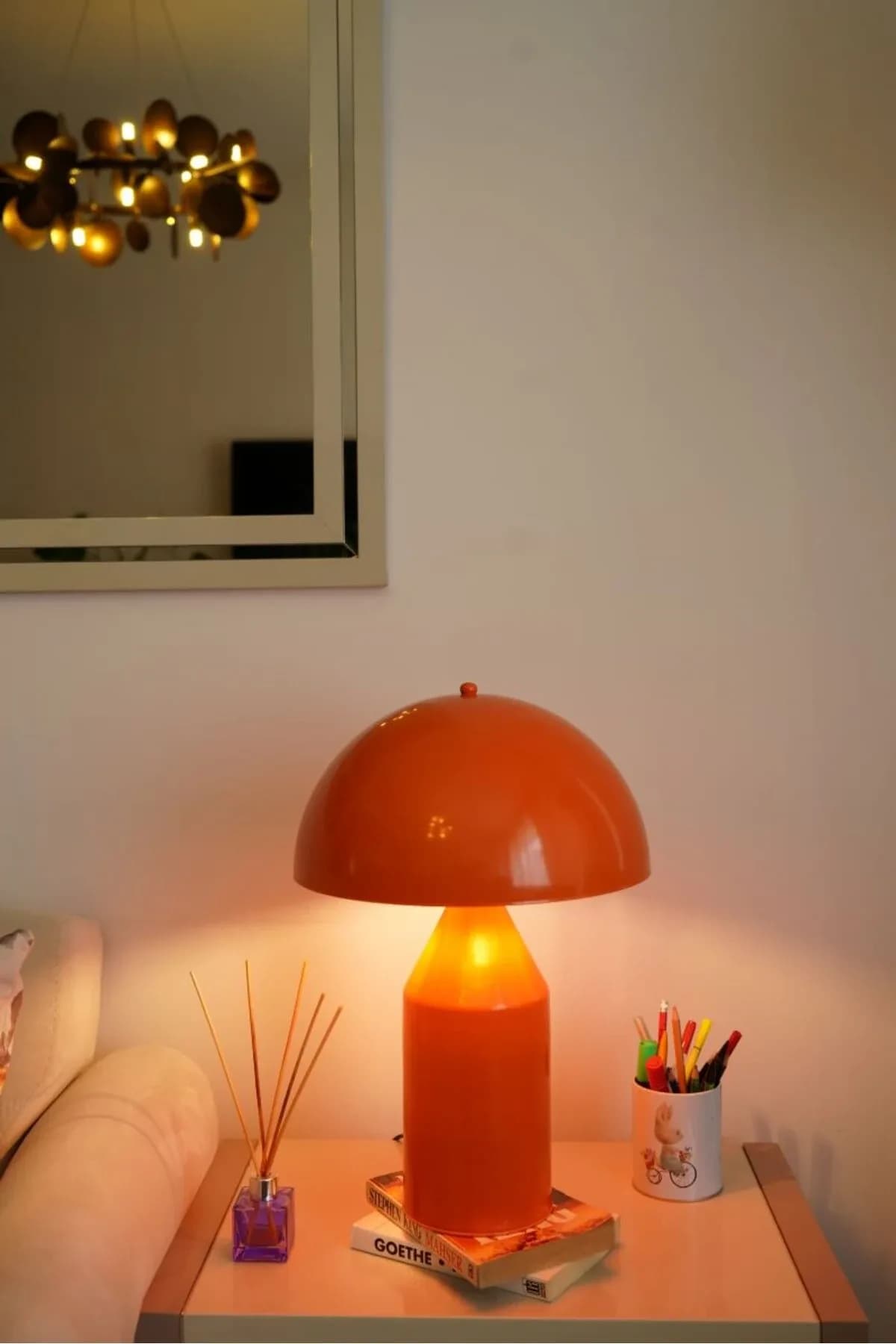 Mushroom Model Kalem Ayaklı Bordo Renkli Çalışma Masası Salon Abajur Masa Lambası