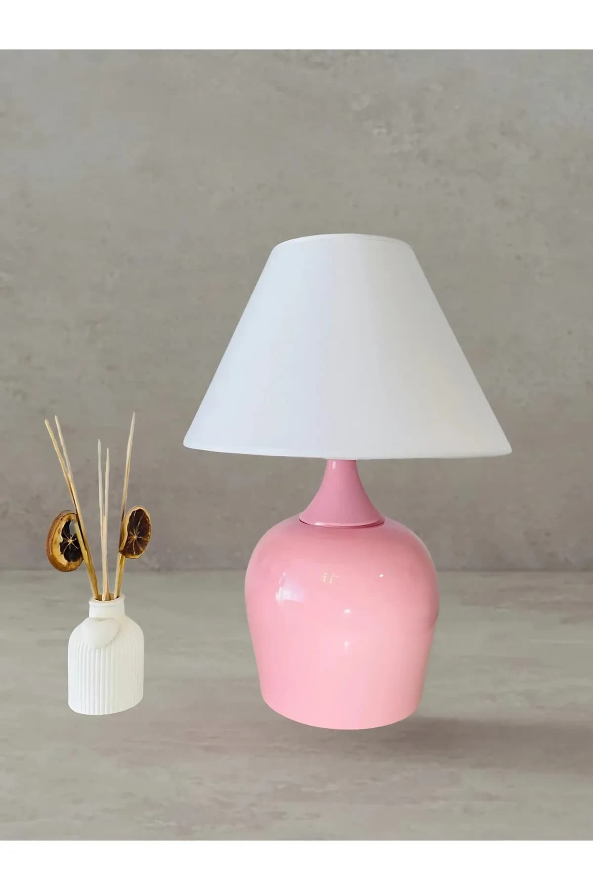 Pembe Renk Ayaklı Çok Renkli Kadife Kumaş Şapkalı Modern Abajur Yatak Odası Salon