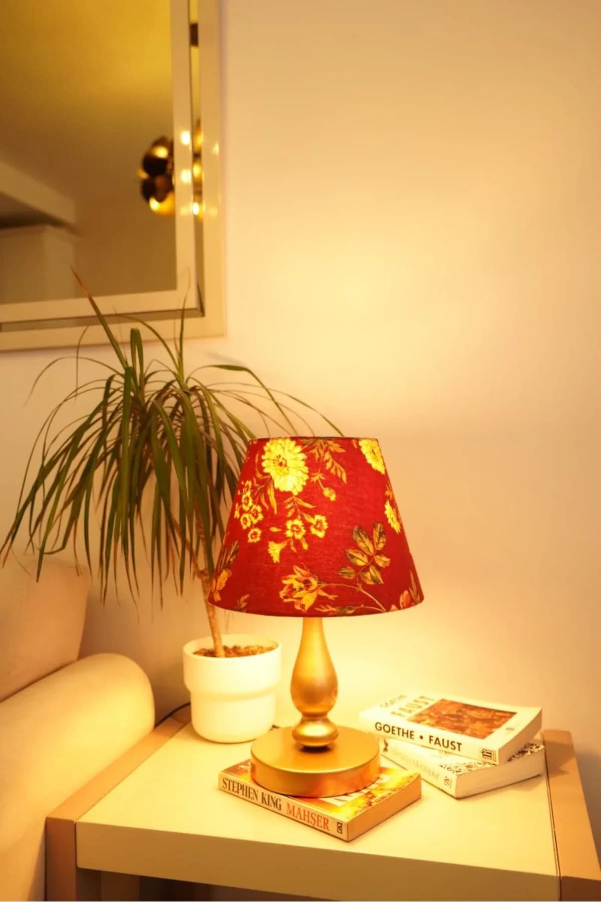 Eskitme Ayaklı Home Detaylı Masa Lambası Dekoratif Abajur Salon Yatak Odası